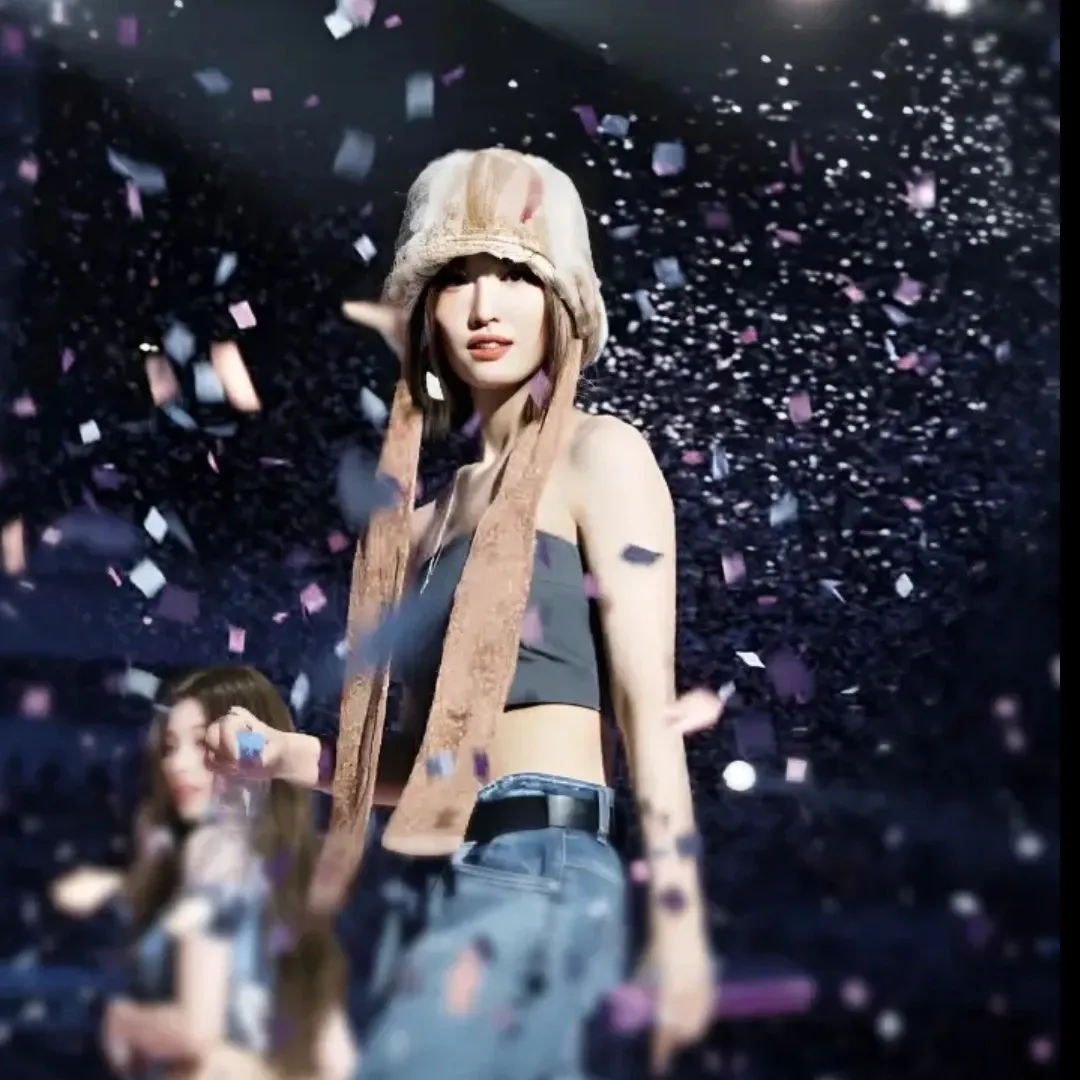 모모 (TWICE)의 비하인드 컷