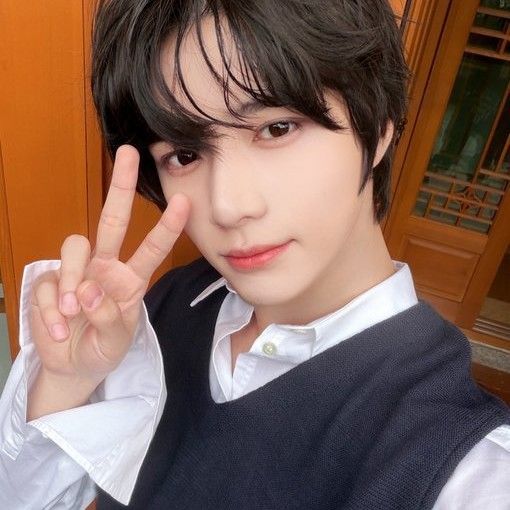 Recent activity shot of Beomgyu (TOMORROW X TOGETHER)
