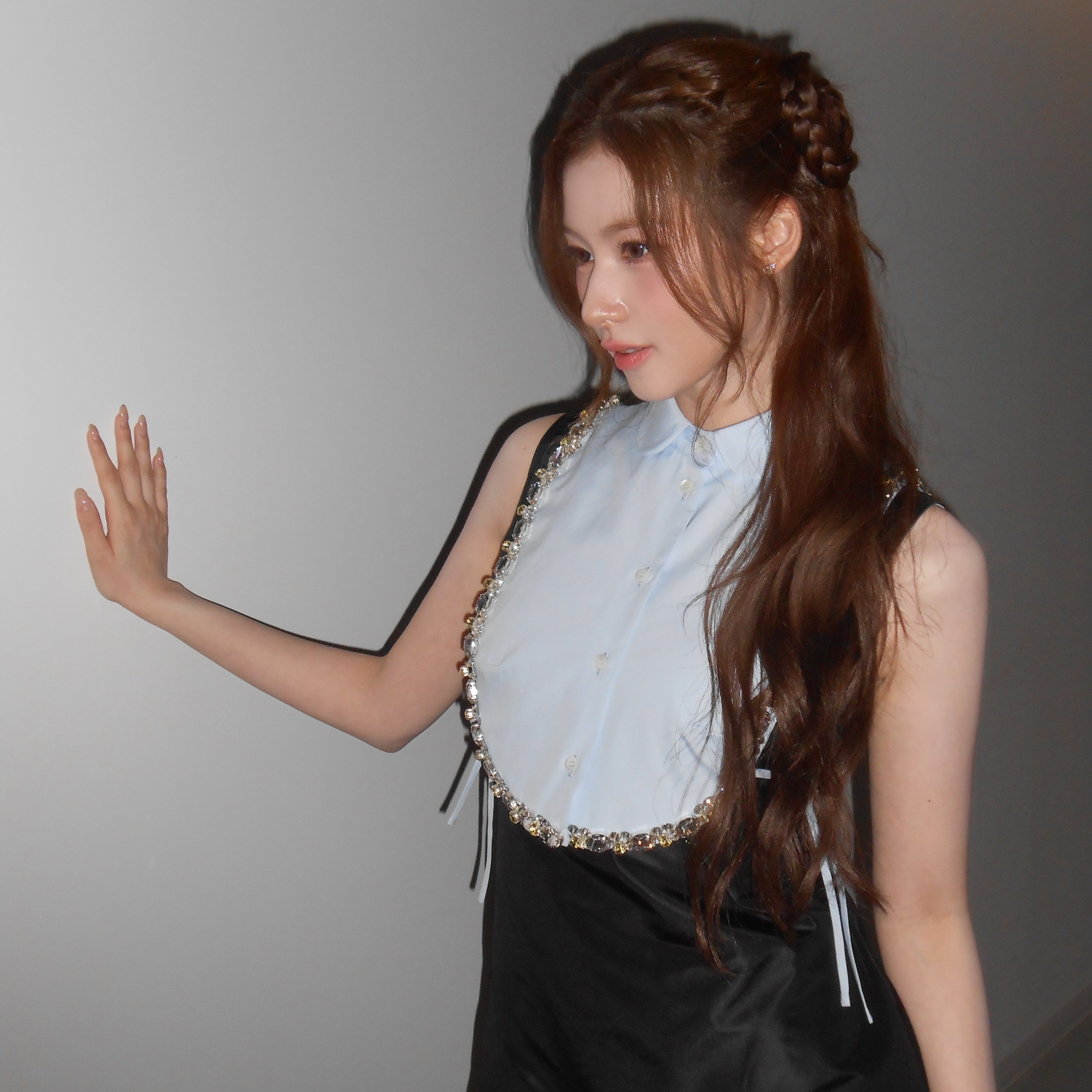 Sana (TWICE)的最新照片