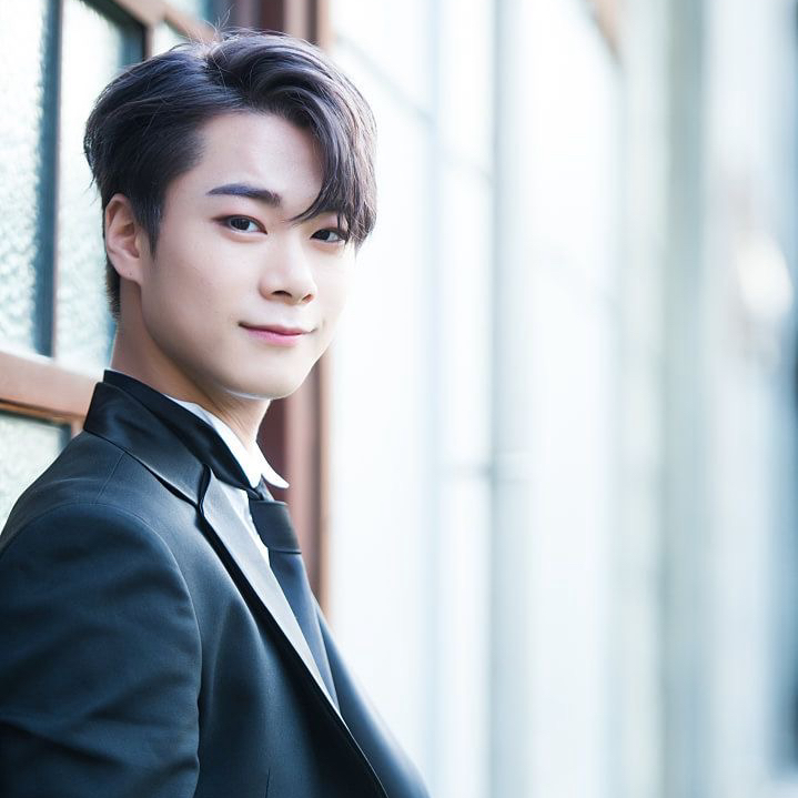 Behind-the-scenes cut of Moonbin (ASTRO)