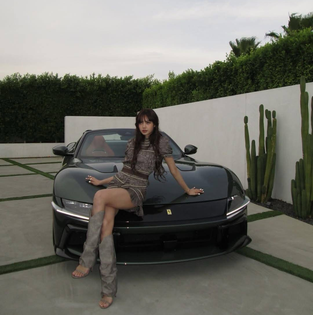 리사 (BLACKPINK)의 최신 사진