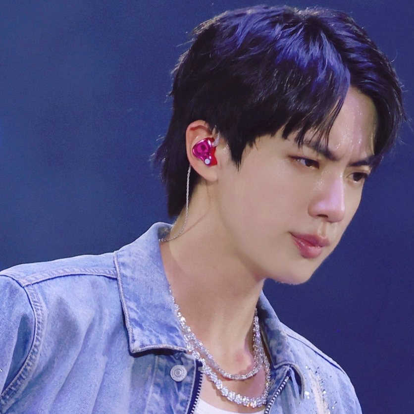 Potret di balik layar Jin (BTS)