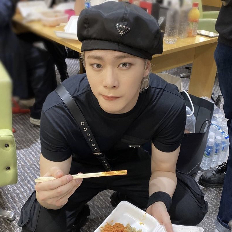 A moment captured by Moonbin (ASTRO)'s fan