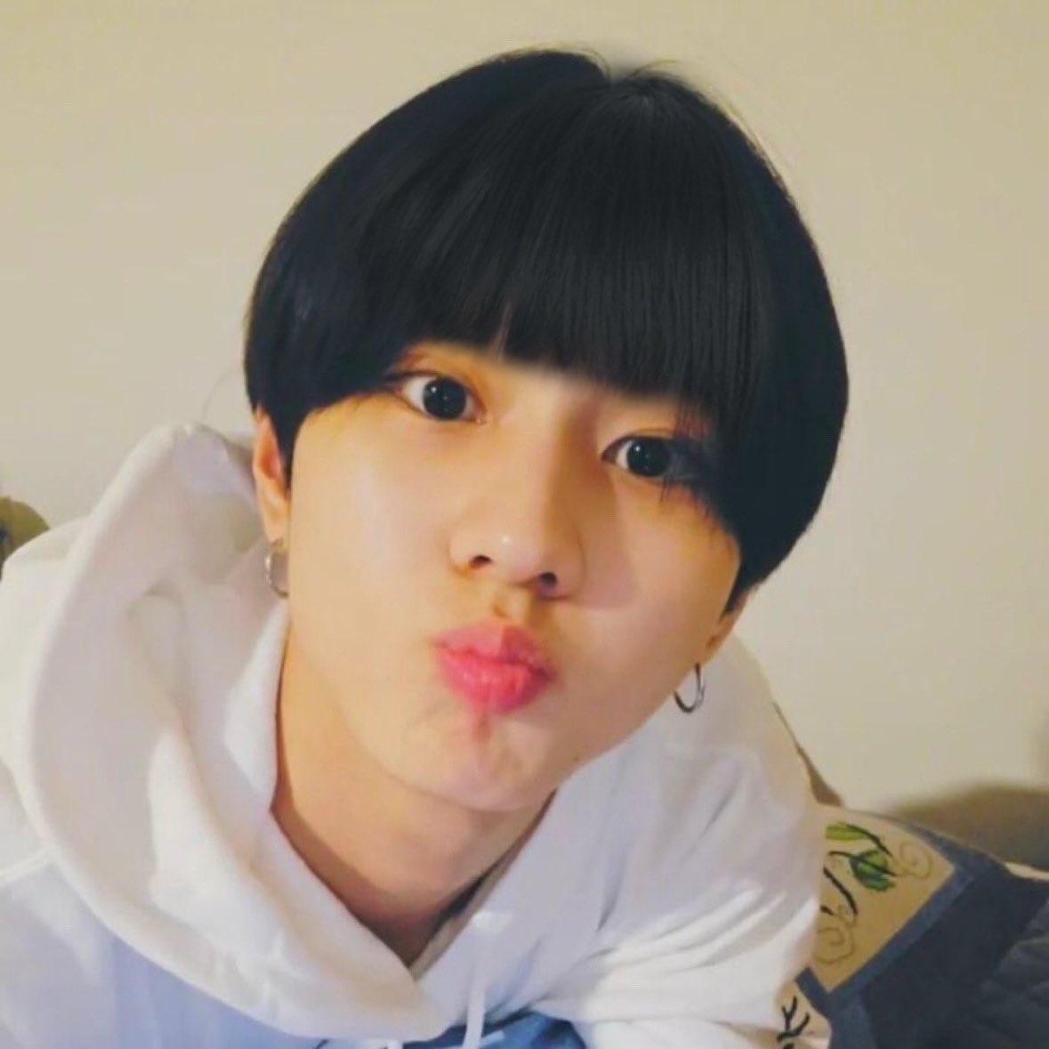 Behind-the-scenes cut of Jungwon (ENHYPEN)