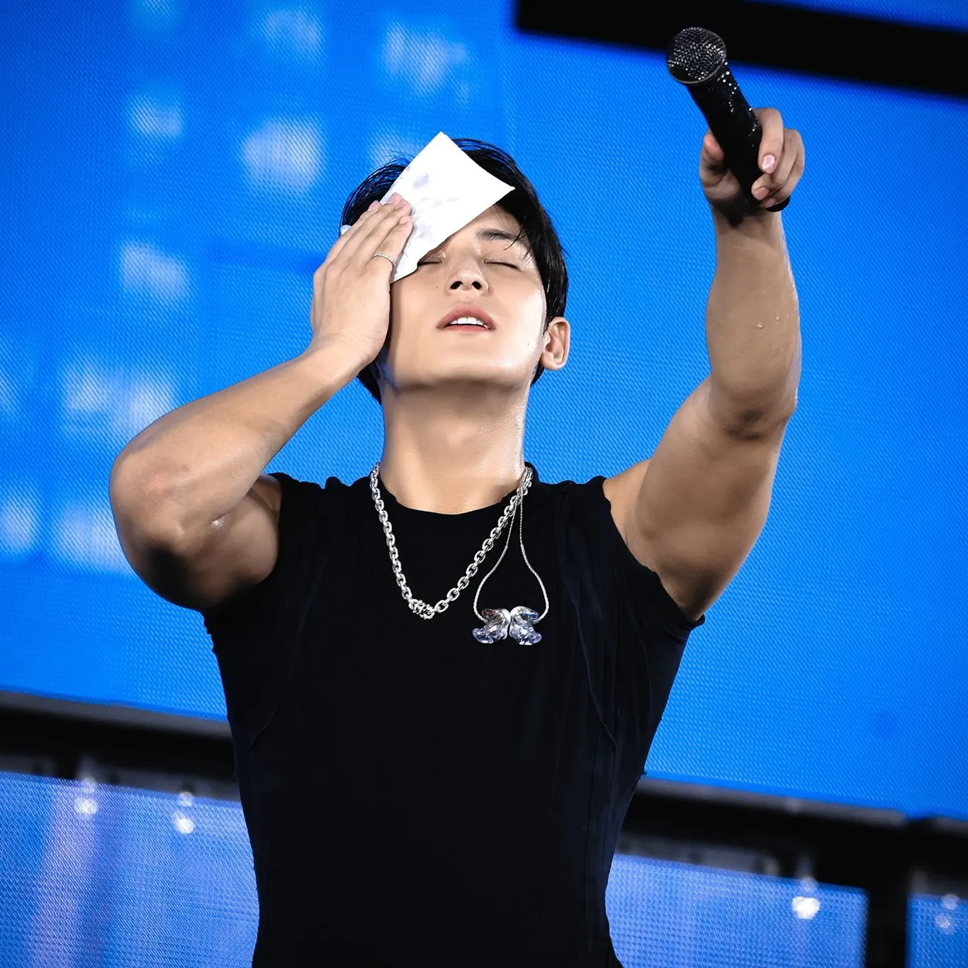 Behind-the-scenes cut of Mingyu (SEVENTEEN)