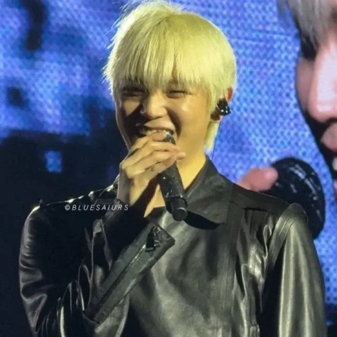 泰容 (NCT 127)的最新照片