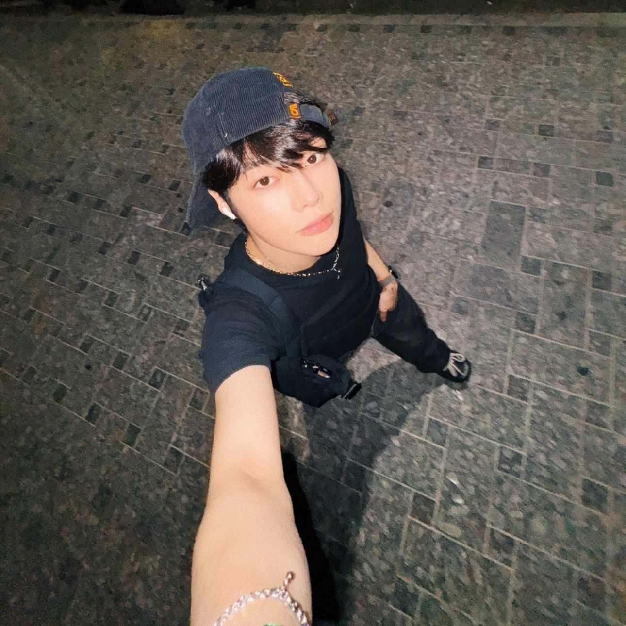 Behind-the-scenes cut of Hanbin (TEMPEST)