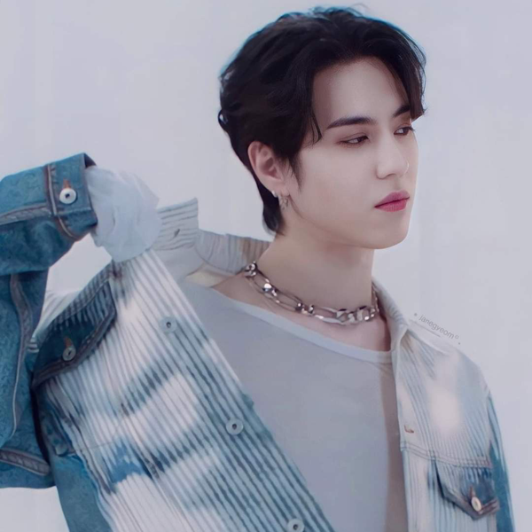 Best moment chosen by Yugyeom (GOT7) fandom