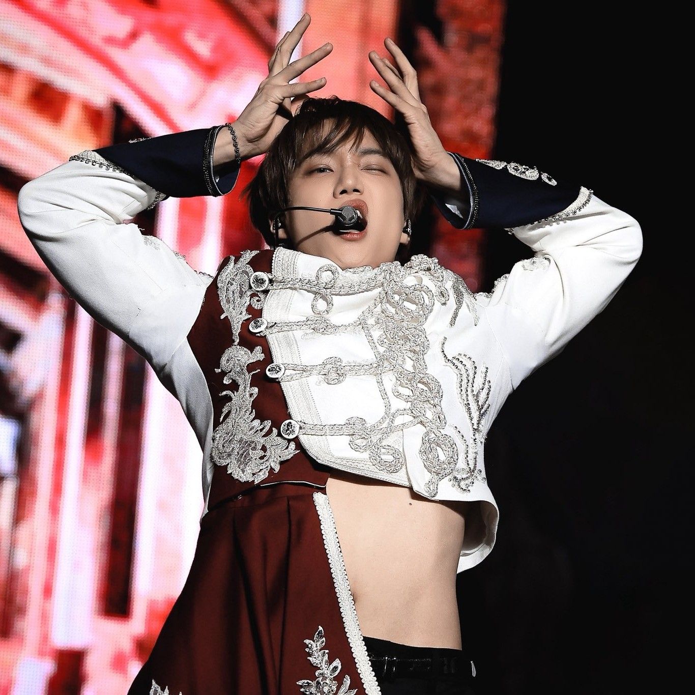 Kai (EXO)的最新照片