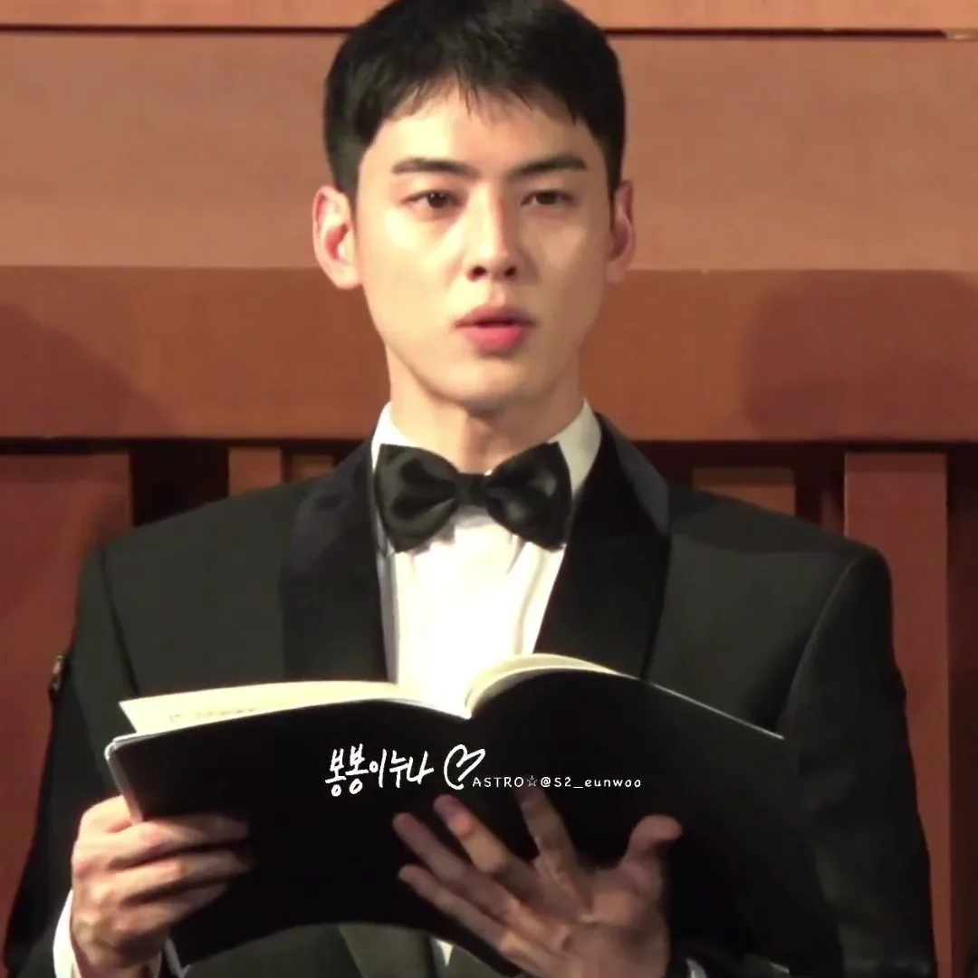 Latest photo of Eunwoo (ASTRO)