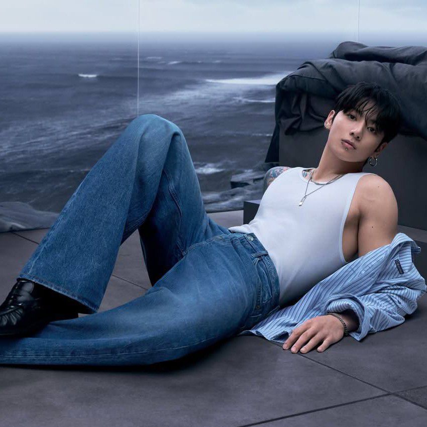 Latest photo of Jungkook (BTS)