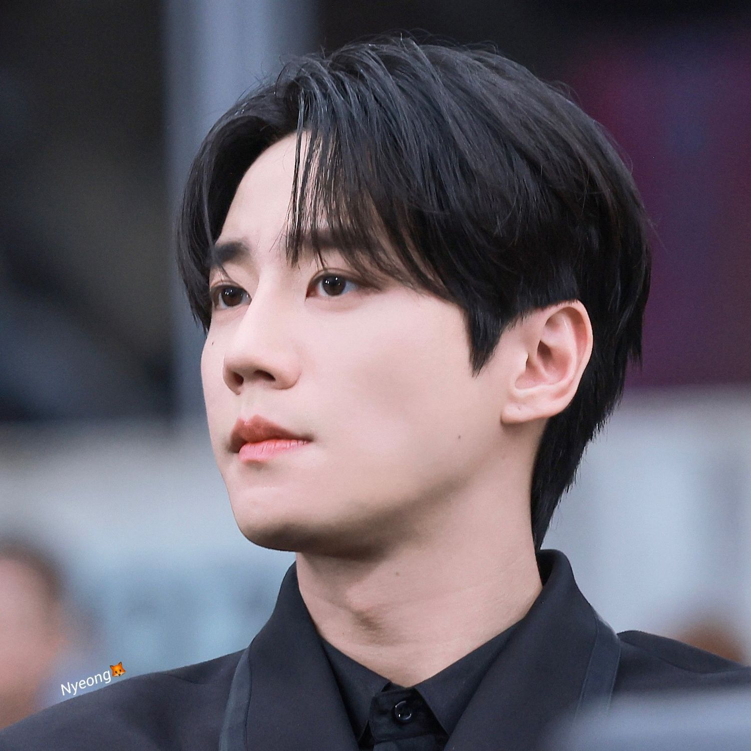 Behind-the-scenes cut of Lee Junyoung