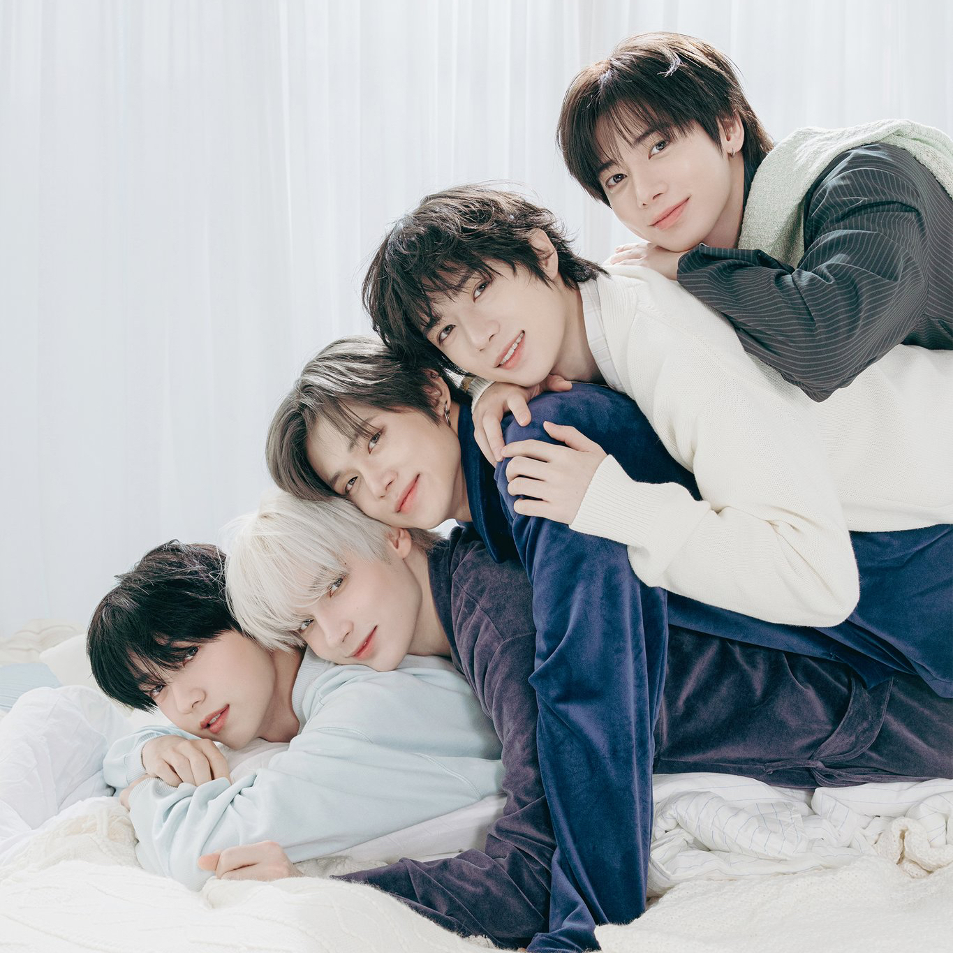 투모로우바이투게더의 비하인드 컷