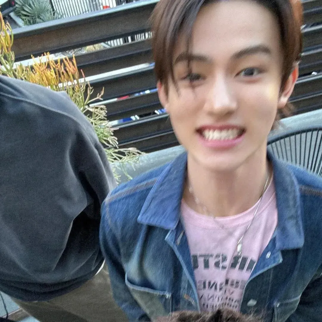 A moment captured by Seonghyeon (CORTIS)'s fan