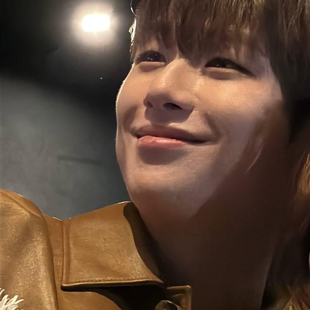 강다니엘 최근 활동샷