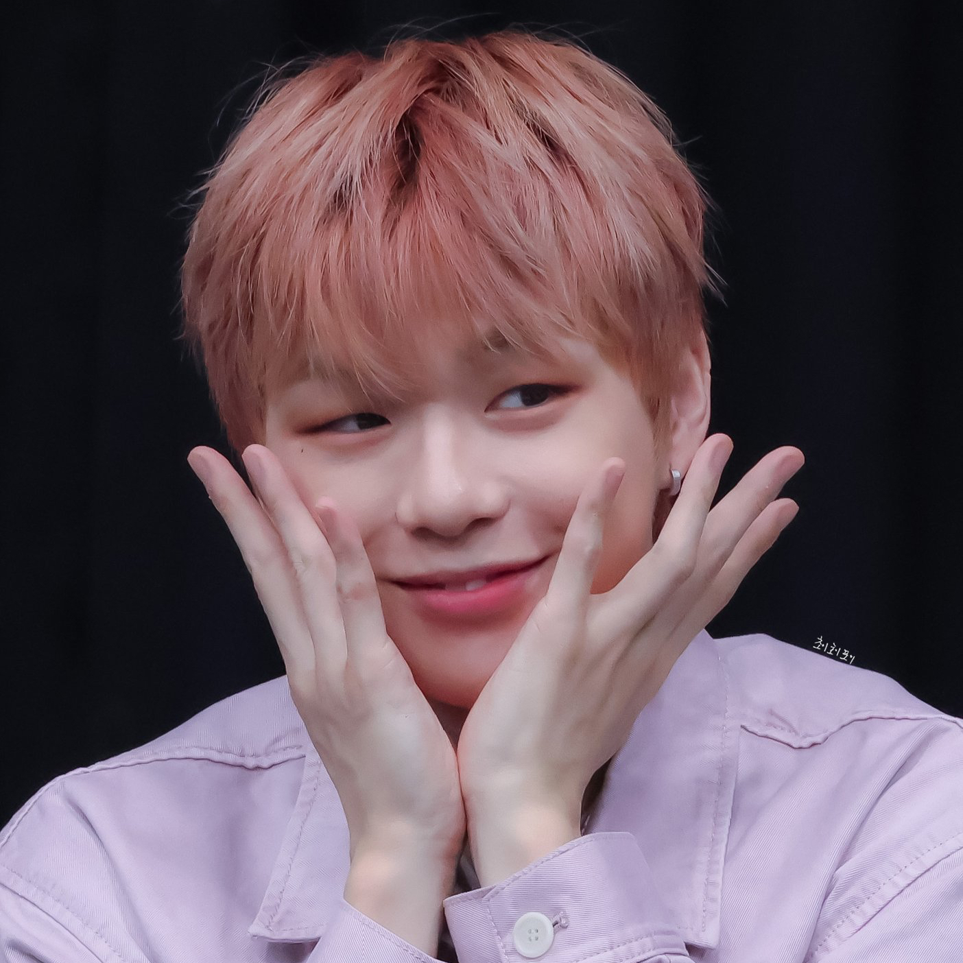 Foto terbaru Kang Daniel