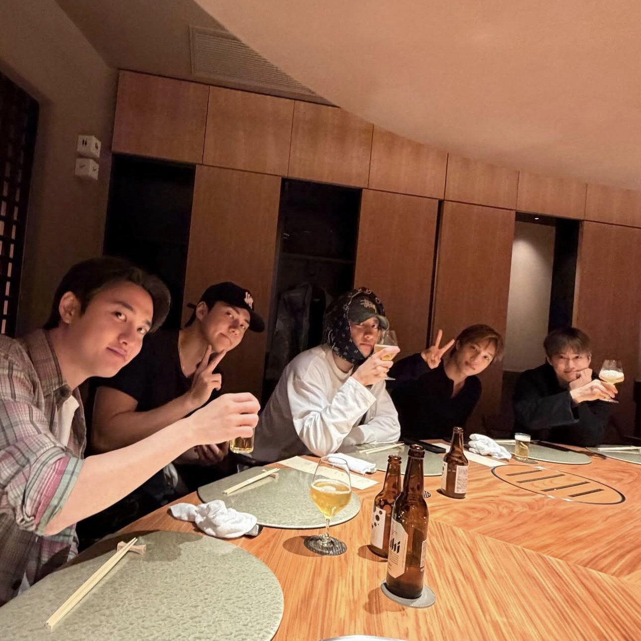 EXO의 비하인드 컷