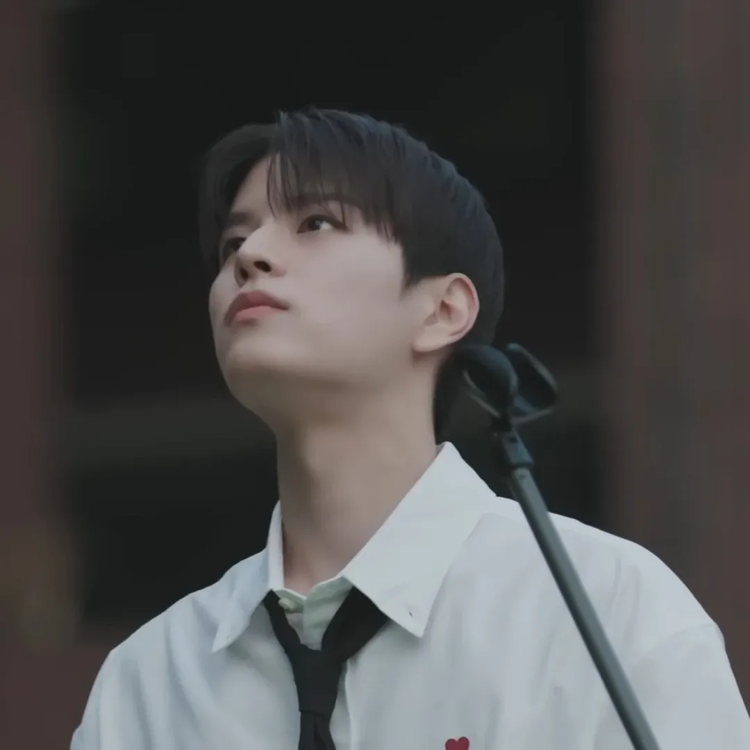 Behind-the-scenes cut of Seungmin (Stray Kids)