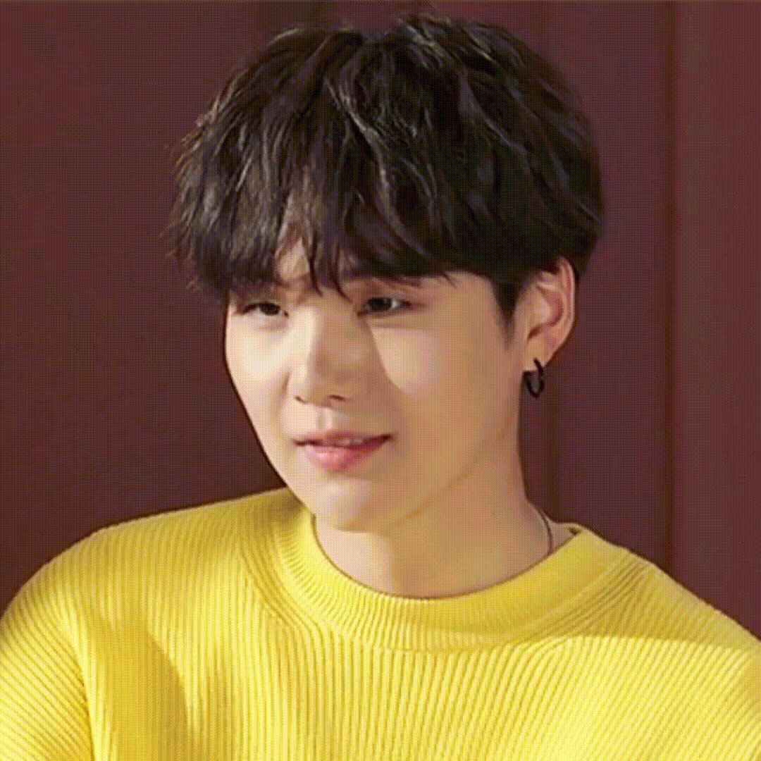 SUGA (防弹少年团)的最新活动照片