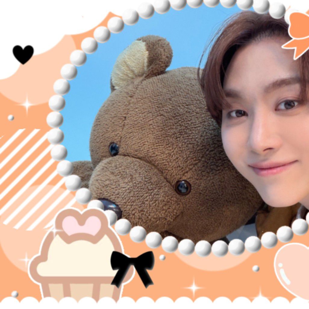 A moment captured by Seungkwan (SEVENTEEN)'s fan