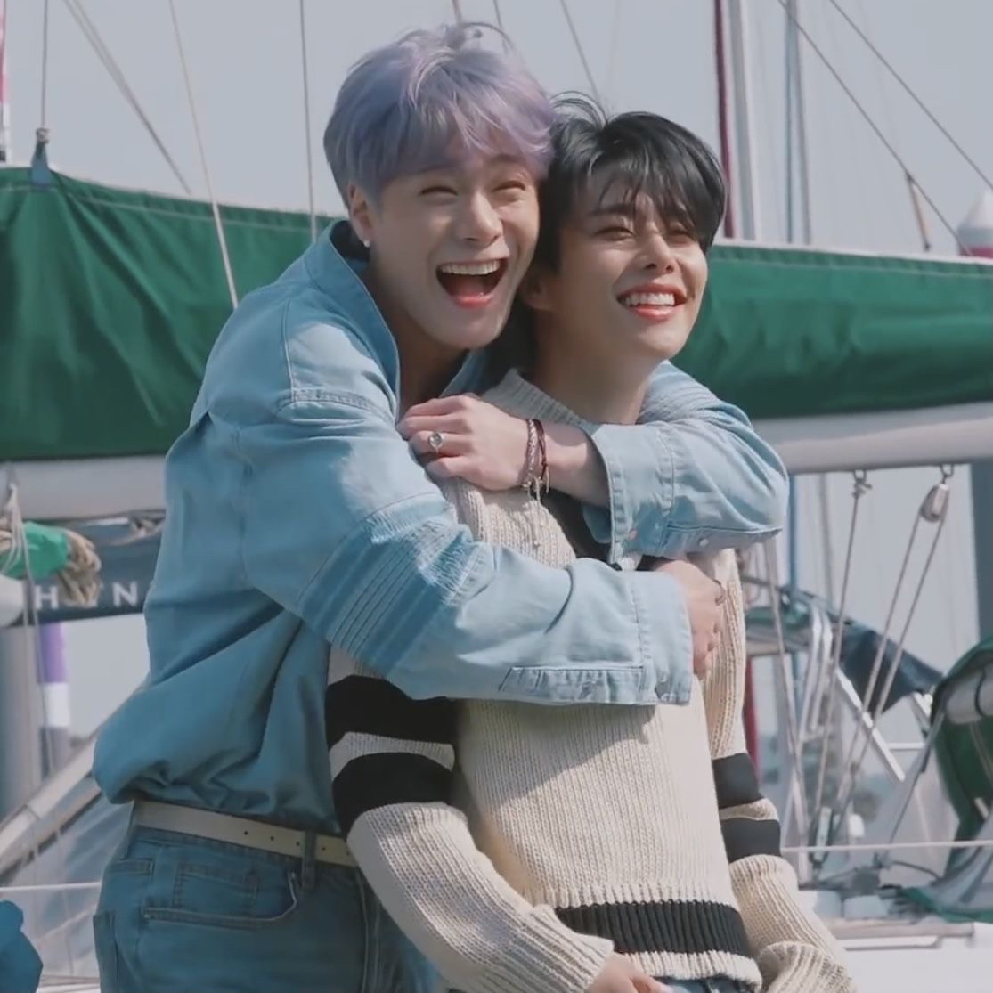 Latest photo of MJ (ASTRO)