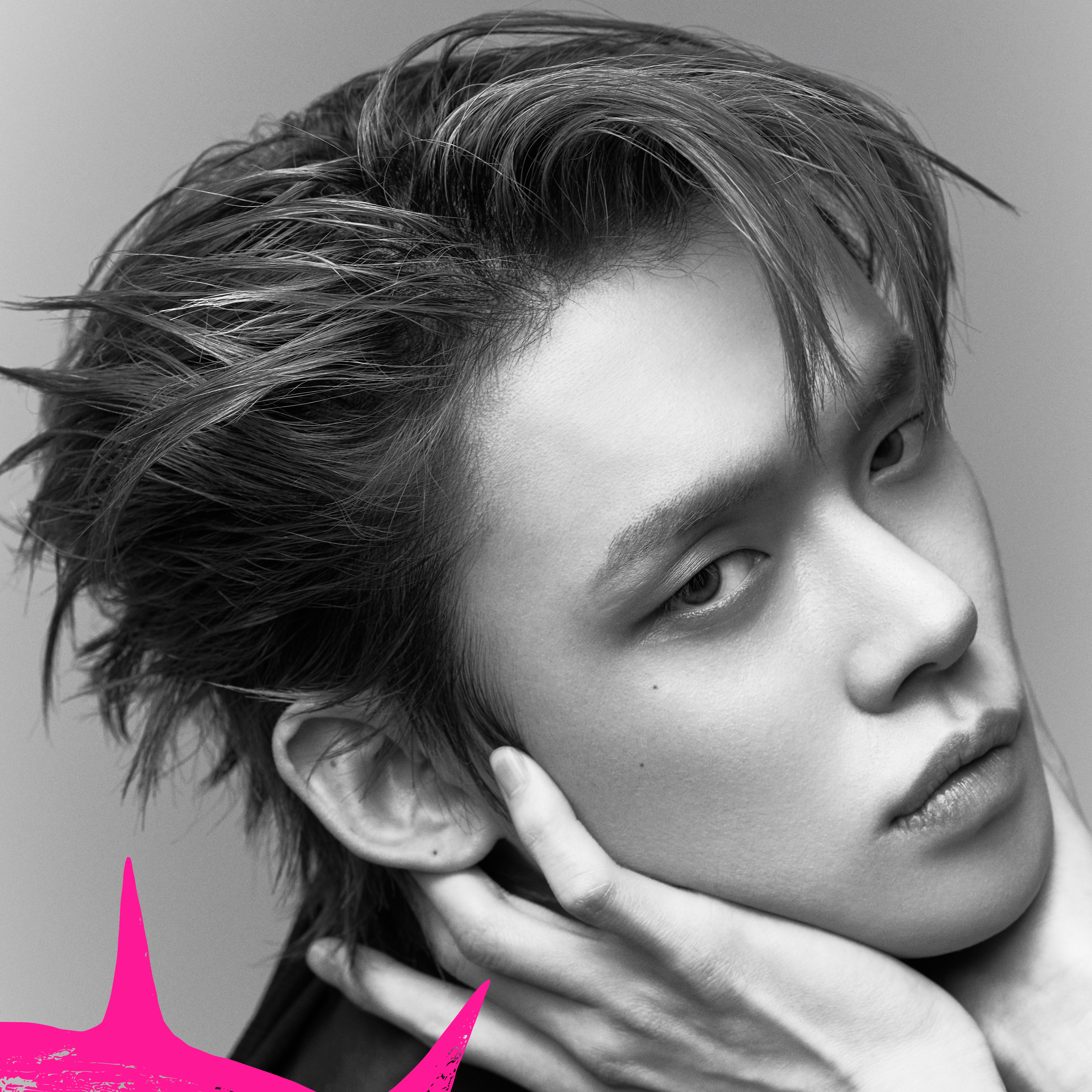 然竣 (TOMORROW X TOGETHER)的最新照片