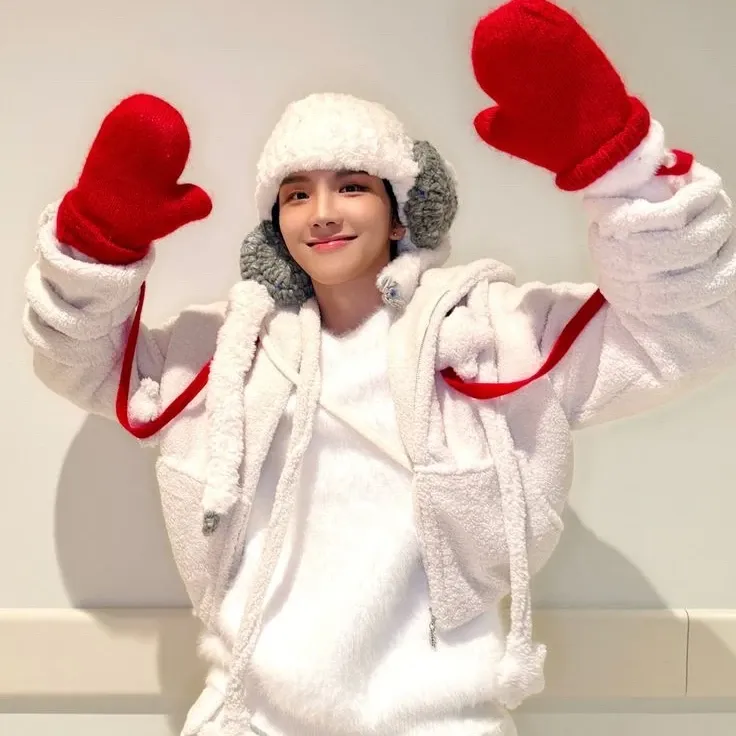 Behind-the-scenes cut of BOYNEXTDOOR