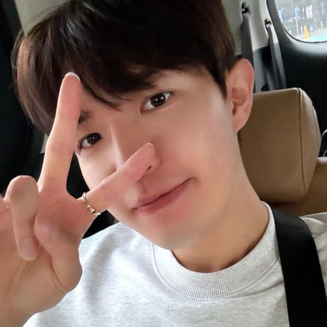 Momen yang diabadikan oleh penggemar Kim Jaehwan