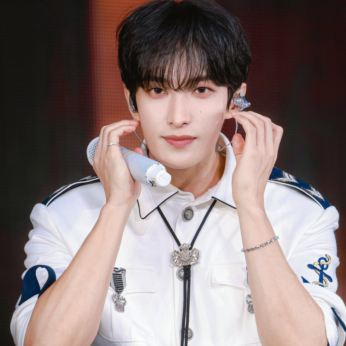Recent activity shot of DK (SEVENTEEN)