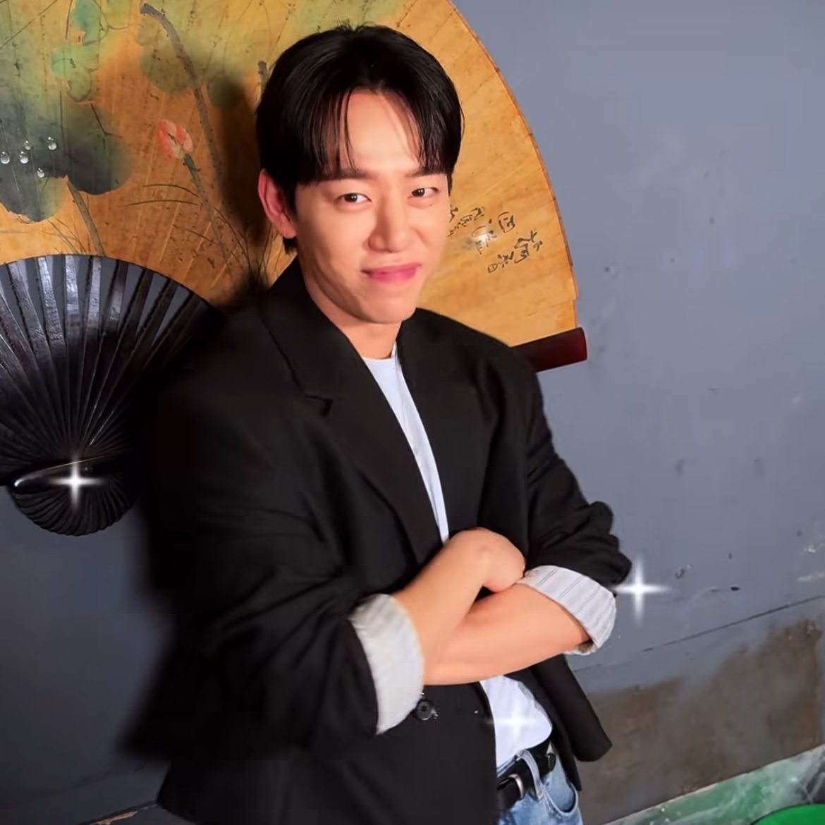 A moment captured by Daehyun (B.A.P)'s fan