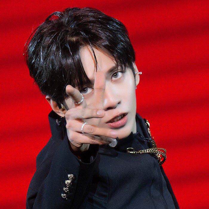 Latest photo of JL (AHOF)