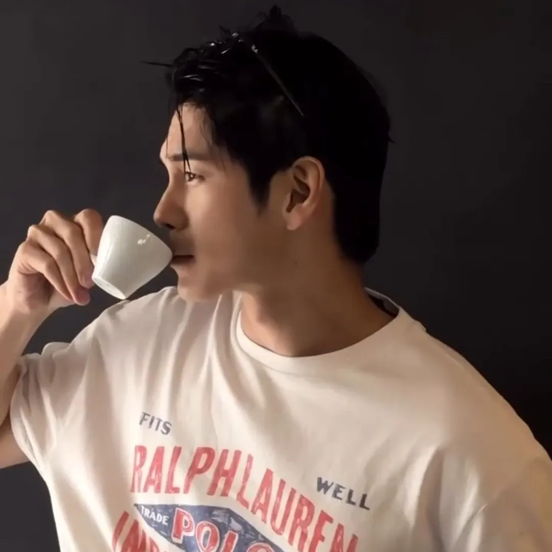 옹성우의 비하인드 컷