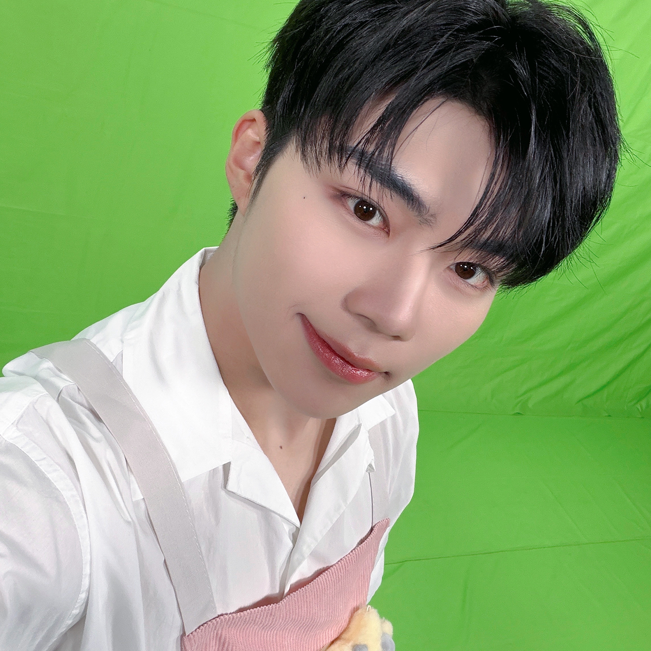 Latest photo of Park Gunwook (ZEROBASEONE)