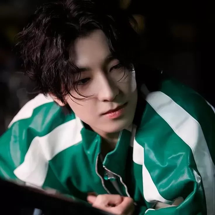 Latest photo of Wonwoo (SEVENTEEN)