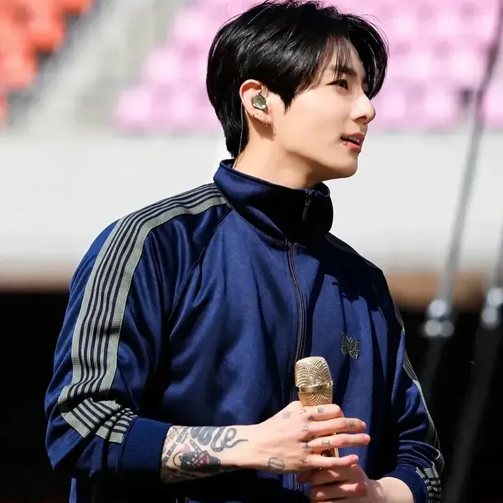 정국 (방탄소년단)의 최신 사진