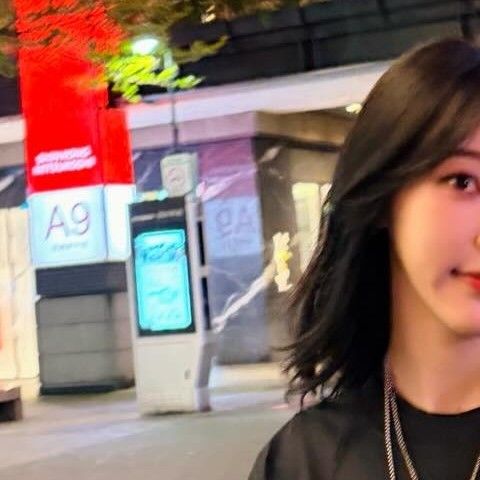 玟星 (MAMAMOO)的最新活動照片