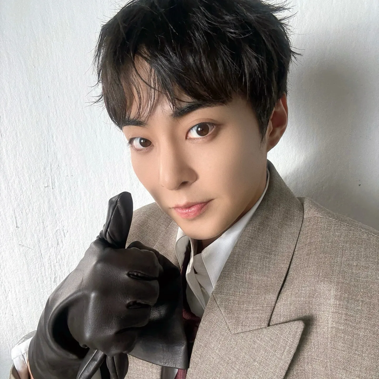 Foto aktivitas terbaru Xiumin (EXO)