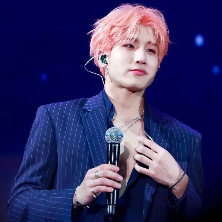 Behind-the-scenes cut of Jinjin (ASTRO)