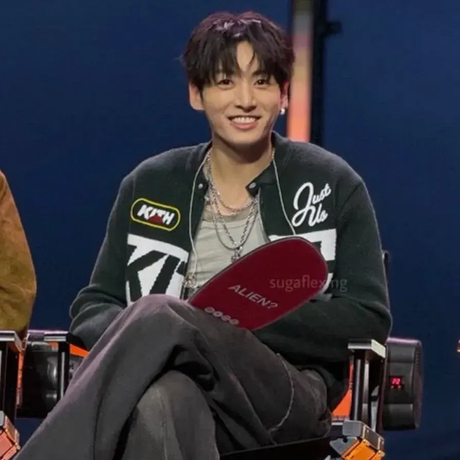 Momen yang diabadikan oleh penggemar Jungkook (BTS)