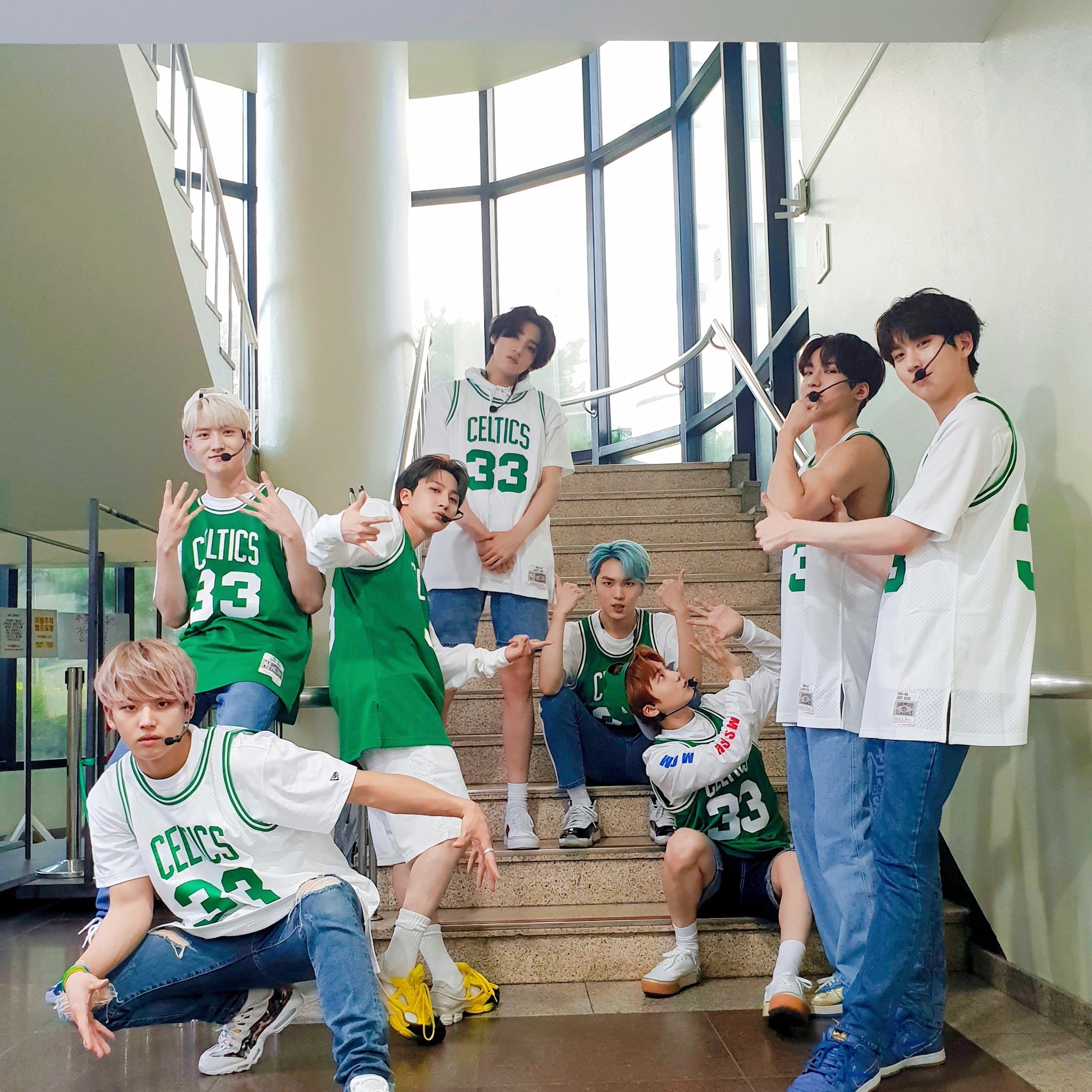 Behind-the-scenes cut of PENTAGON