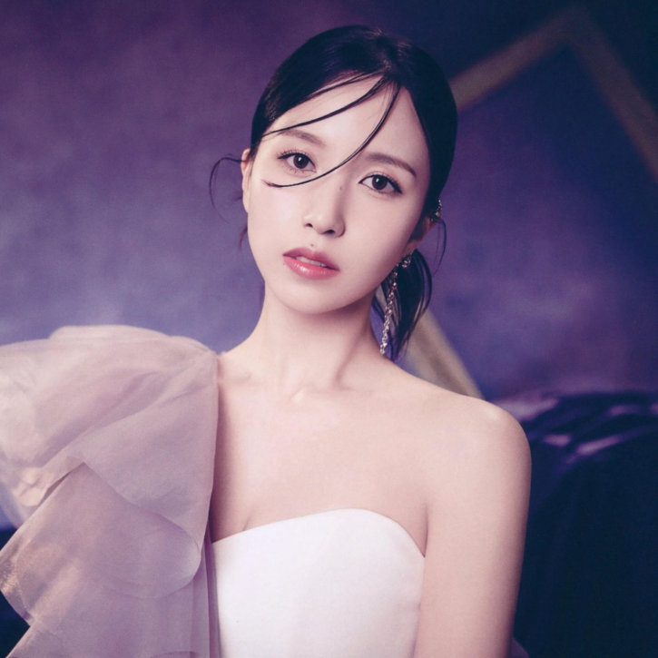 Mina (TWICE)的最新照片