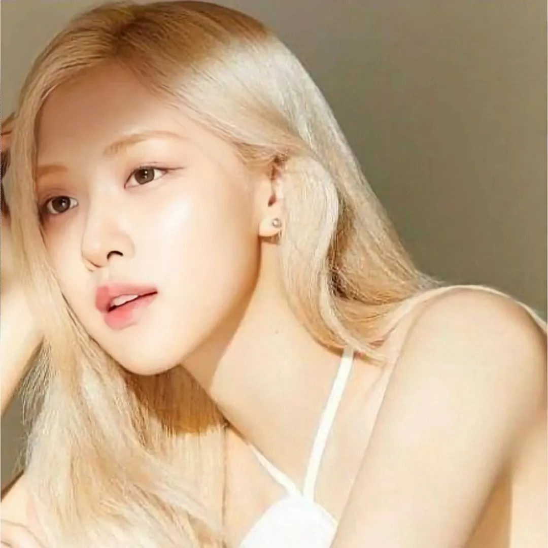 로제 (BLACKPINK)의 최신 사진
