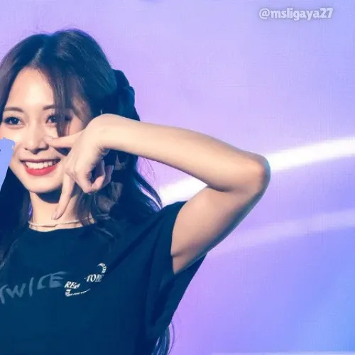 子瑜 (TWICE)的最新照片
