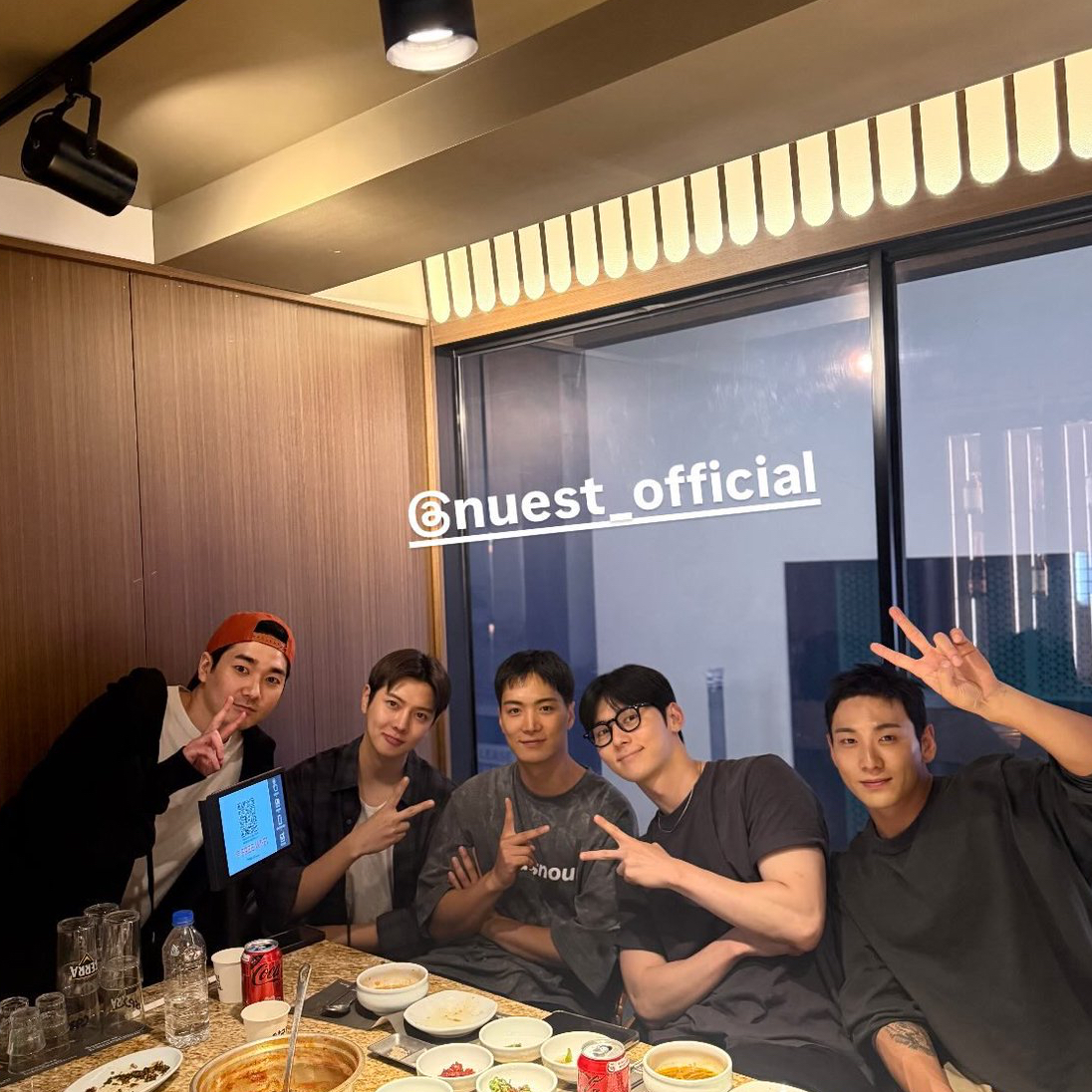A moment captured by NU'EST's fan