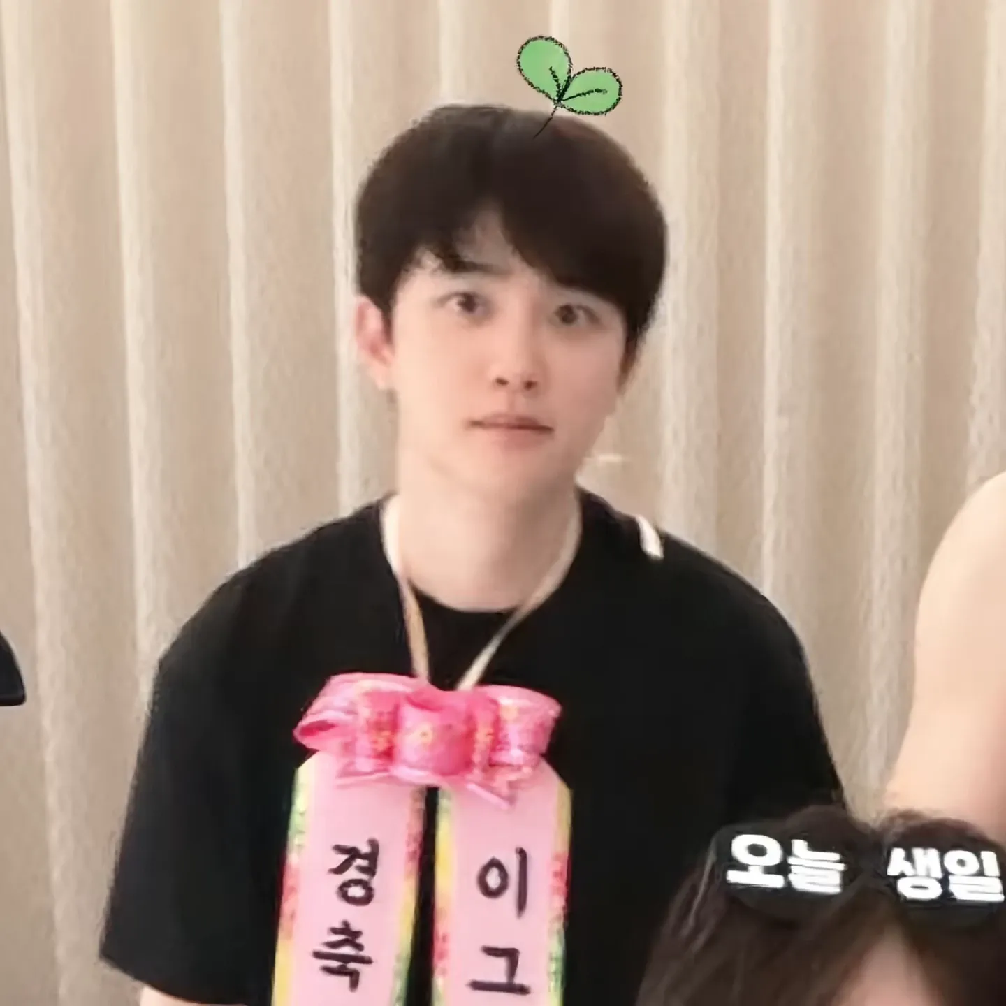 D.O. (EXO)的幕後花絮