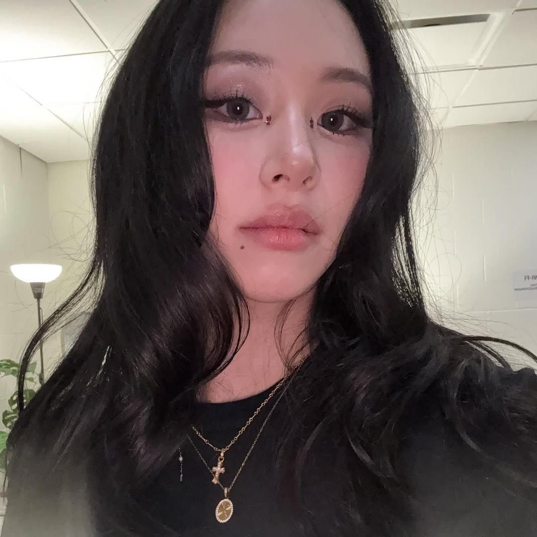 A moment captured by Chaeyoung (TWICE)'s fan