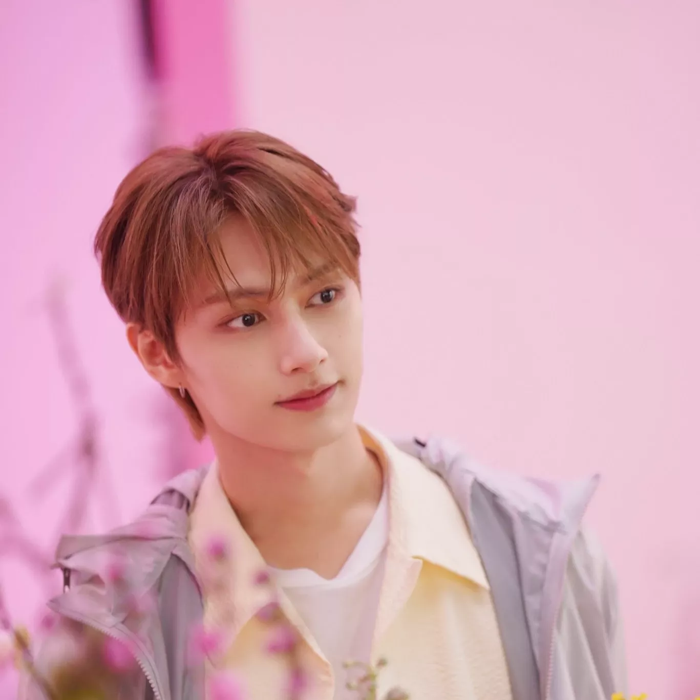 A moment captured by Jun (SEVENTEEN)'s fan