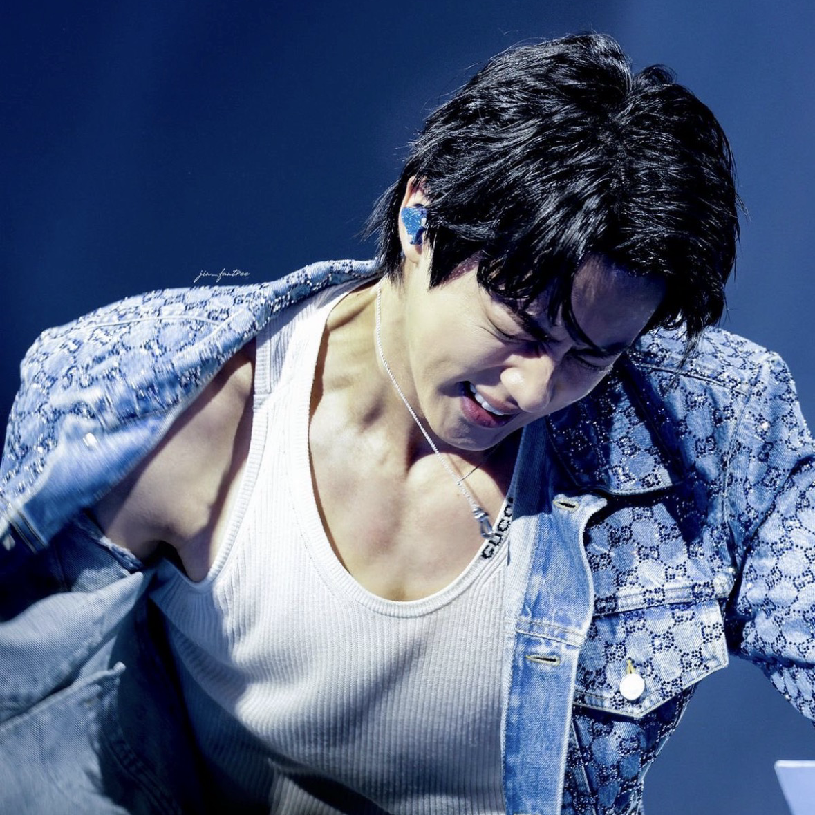 진 (방탄소년단)의 최신 사진