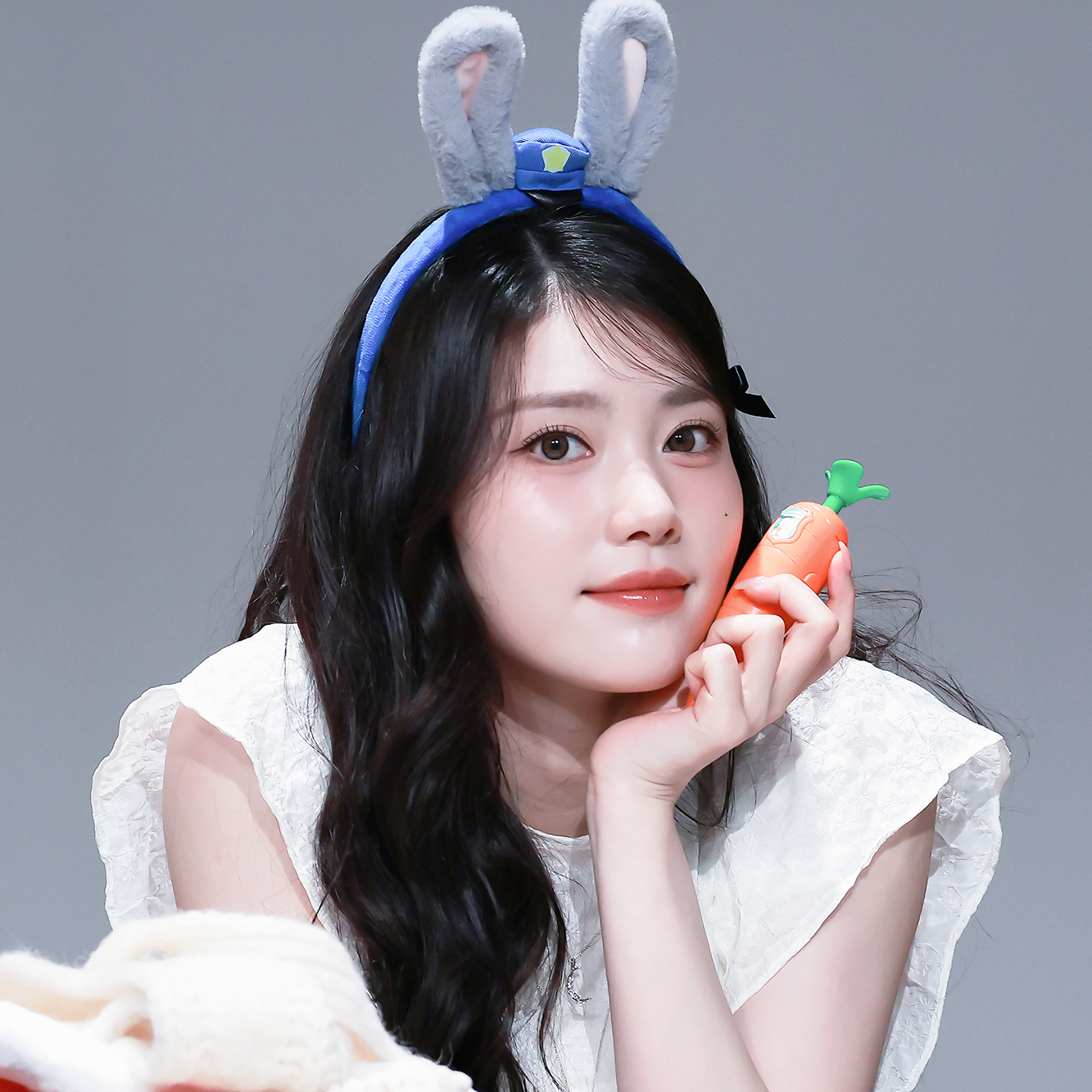 Recent activity shot of Xiao Ting (Kep1er)