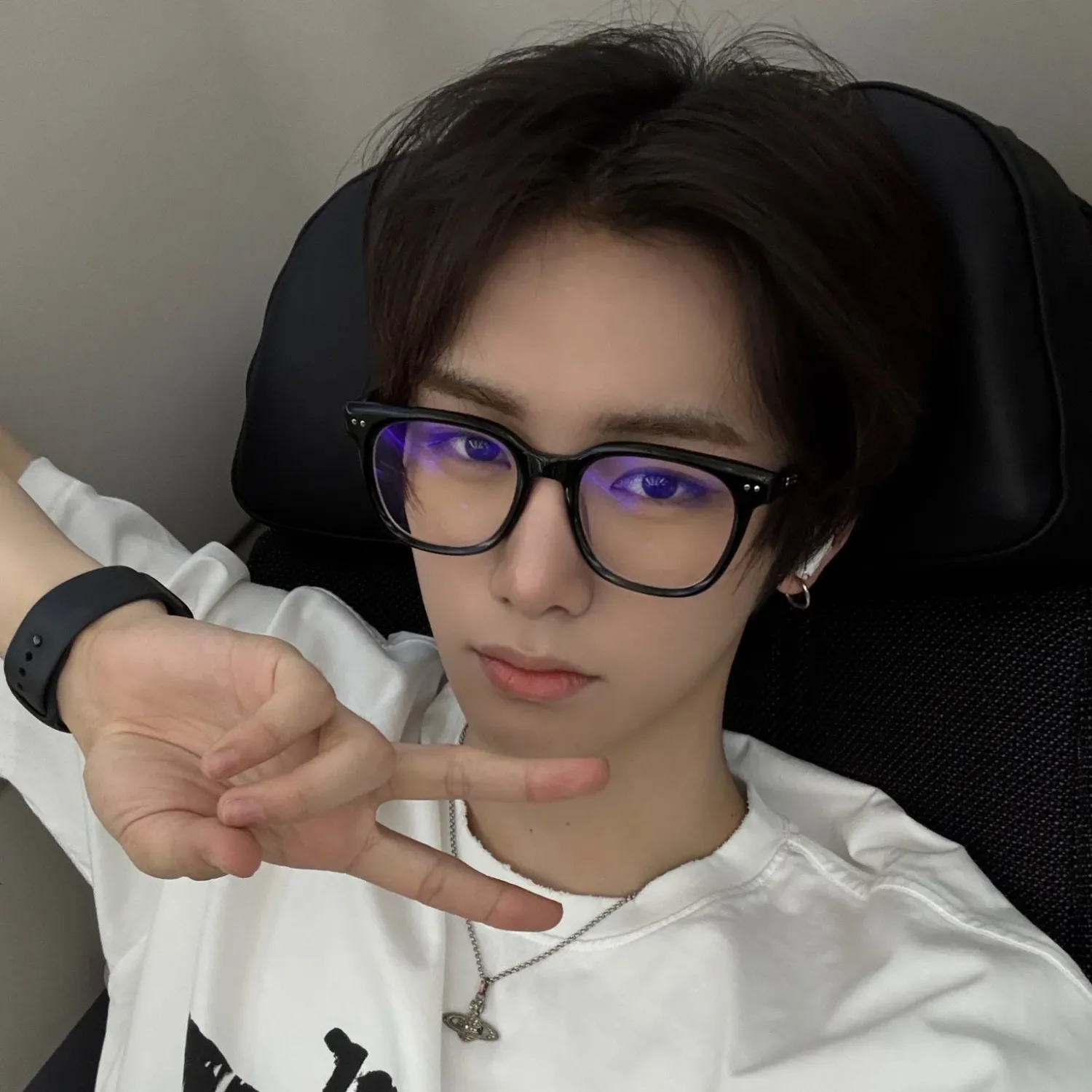 A moment captured by Zhou Anxin (ALPHA DRIVE ONE)'s fan